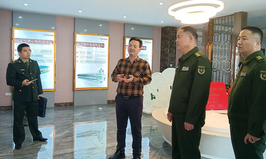 佛山軍區政委、禪城區市委常委領導一行蒞臨金凱地調研指導工作